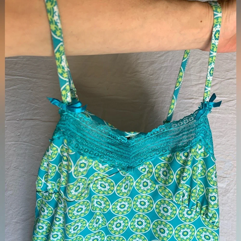 CYNTHIA ROWLEY - Picture 7 of 9